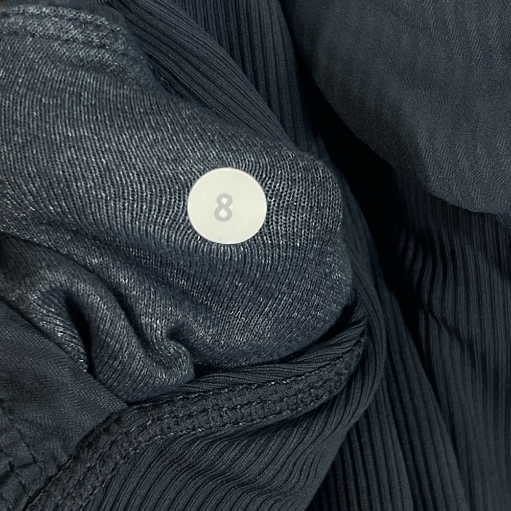 Lululemon Dance Studio Jacket Size 8 Gray Reversable Hoodie Full Zip *READ* - Picture 11 of 13